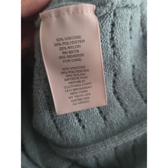 Philosophy Button Down V Neck Pleated Long Sleeve Soft Size Small - Picture 4 of 5